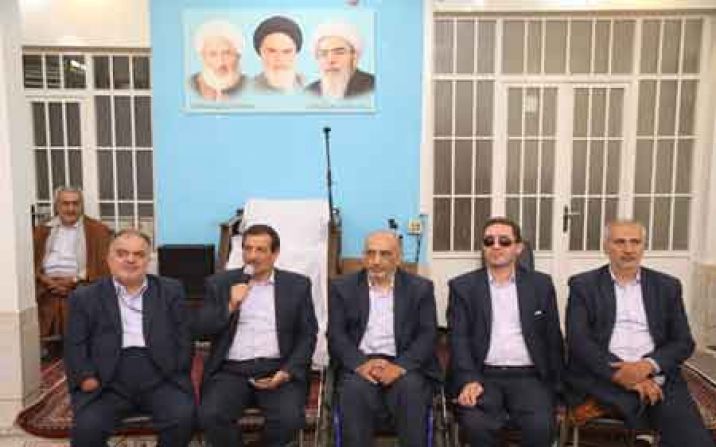 جشن غدیر در دفتر آیت الله فاضل لنکرانی برگزار گردید جشن غدیر در دفتر آیت الله فاضل لنکرانی برگزار گردید